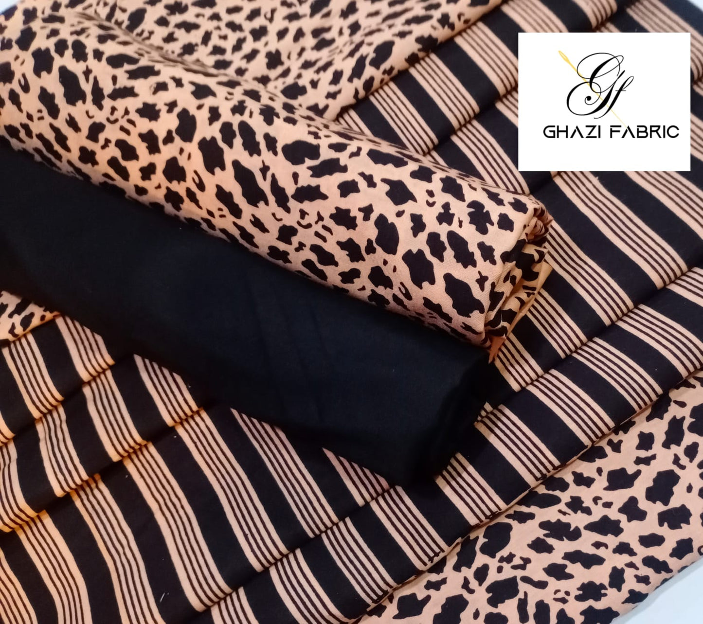 Ghazi Fabric Un-Stitched 3 Piece Suit Or Women New Linen Collection New Looks Prints Peach With Black Contrast Tiger Print Color