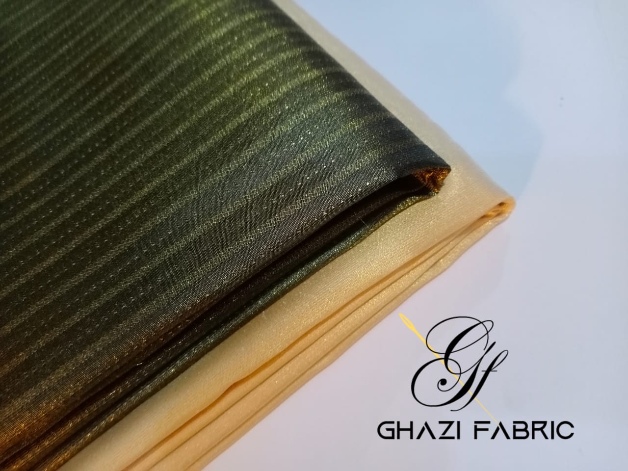 Ghazi fabric Gull-e-Marjaan Unstitched Masoori Winter Fall Collection 2 piece Dress For Women & Girl bottle green With Beige Trouser GM04238